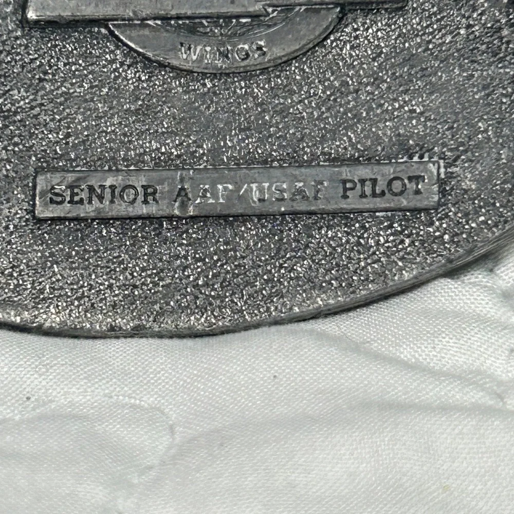 Buckle Connection vintage 1983